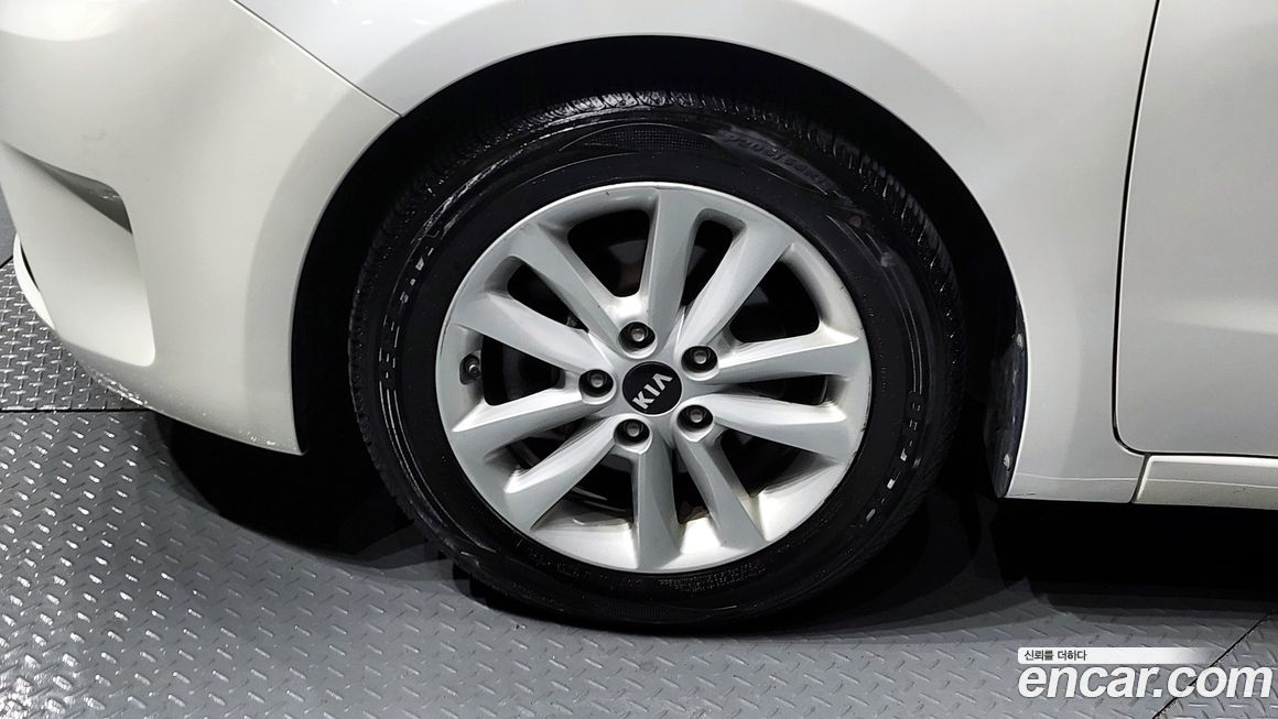 Kia K3 2017