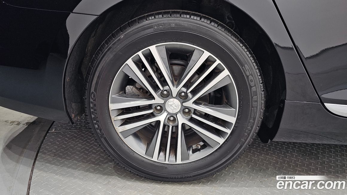 Hyundai Grandeur 2014