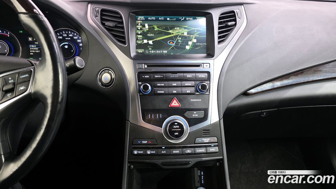 Hyundai Grandeur 2015