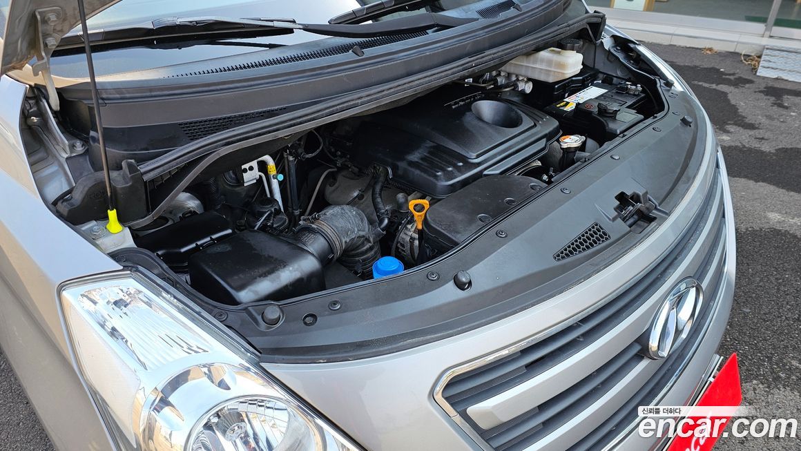 Hyundai Starex 2016