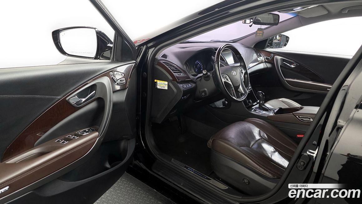 Hyundai Grandeur 2015