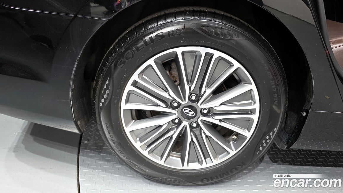 Hyundai Grandeur 2015