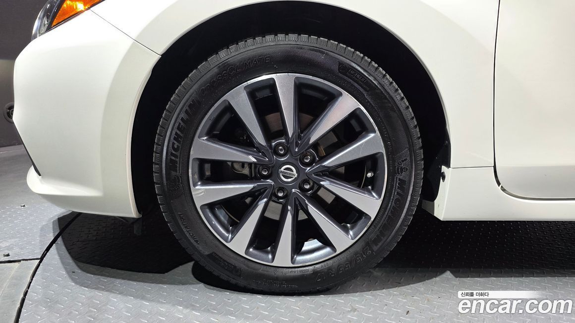 Nissan Altima 2017