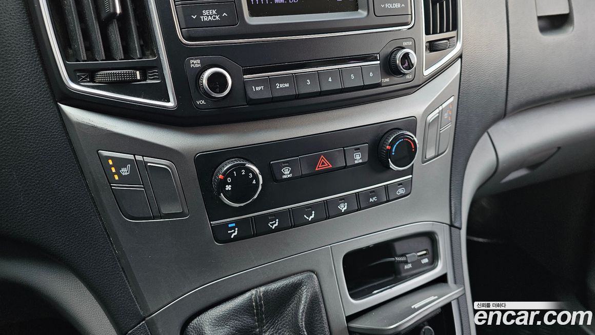 Hyundai Starex 2016