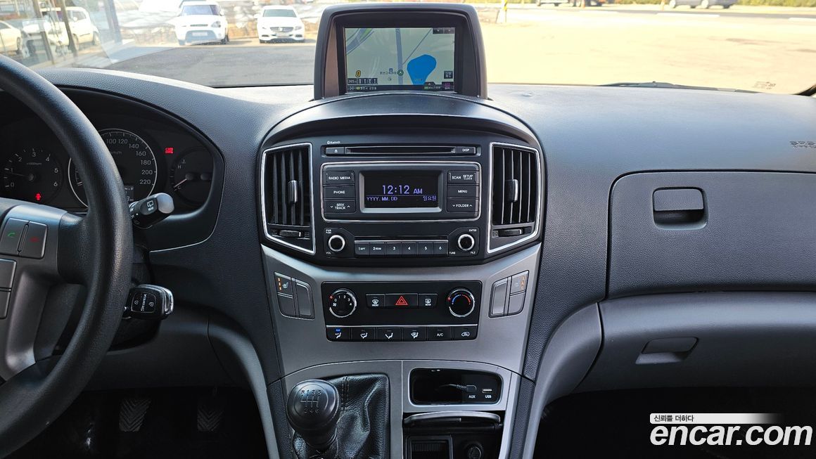 Hyundai Starex 2016