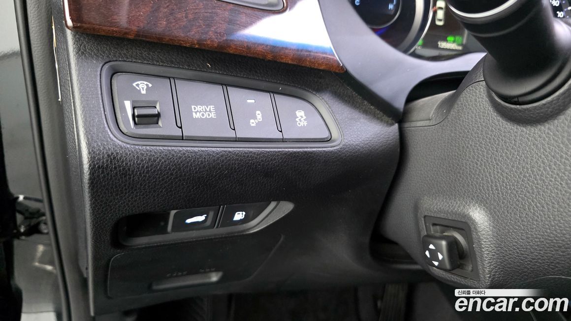 Hyundai Grandeur 2015