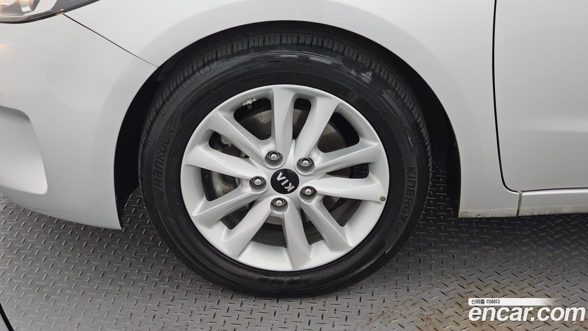 Kia K3 2017