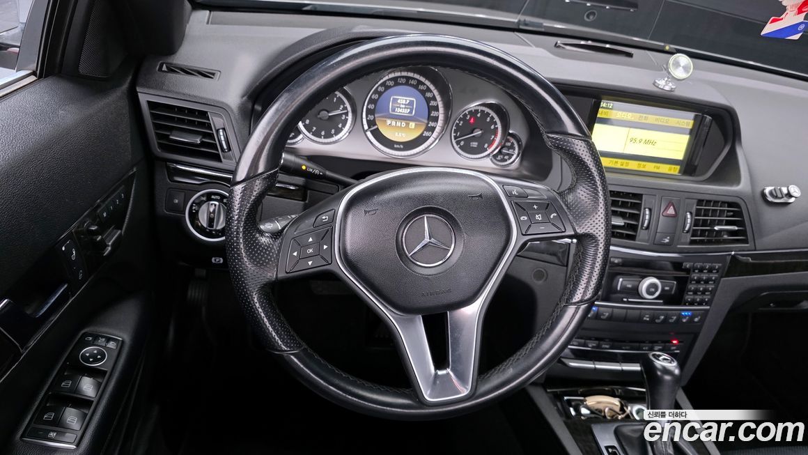 Mercedes-Benz E-Class 2012
