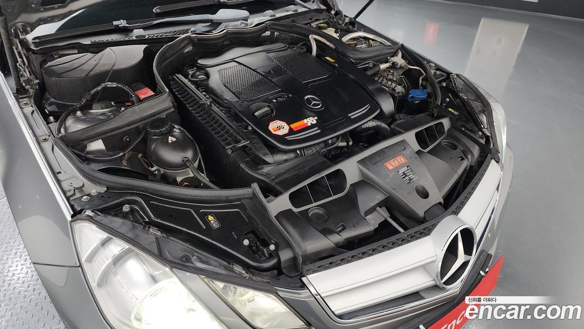 Mercedes-Benz E-Class 2012