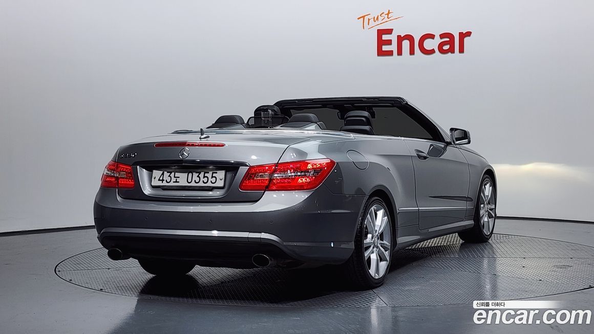 Mercedes-Benz E-Class 2012