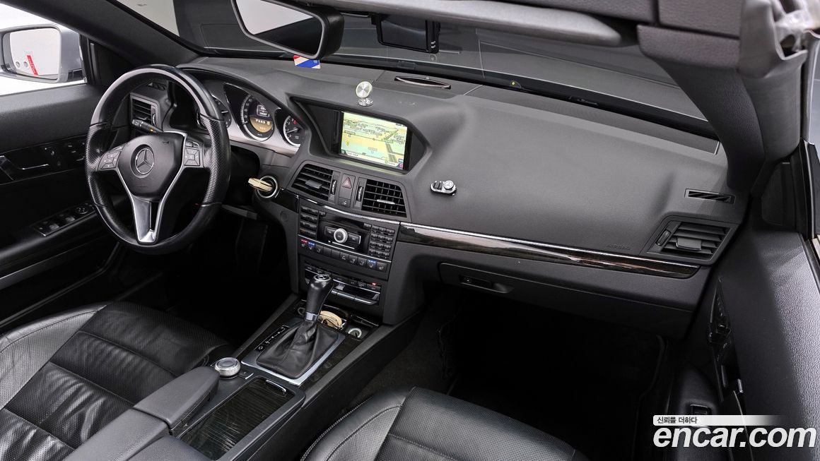 Mercedes-Benz E-Class 2012