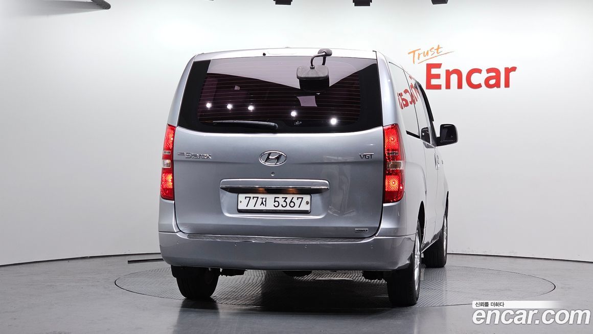 Hyundai Starex 2016