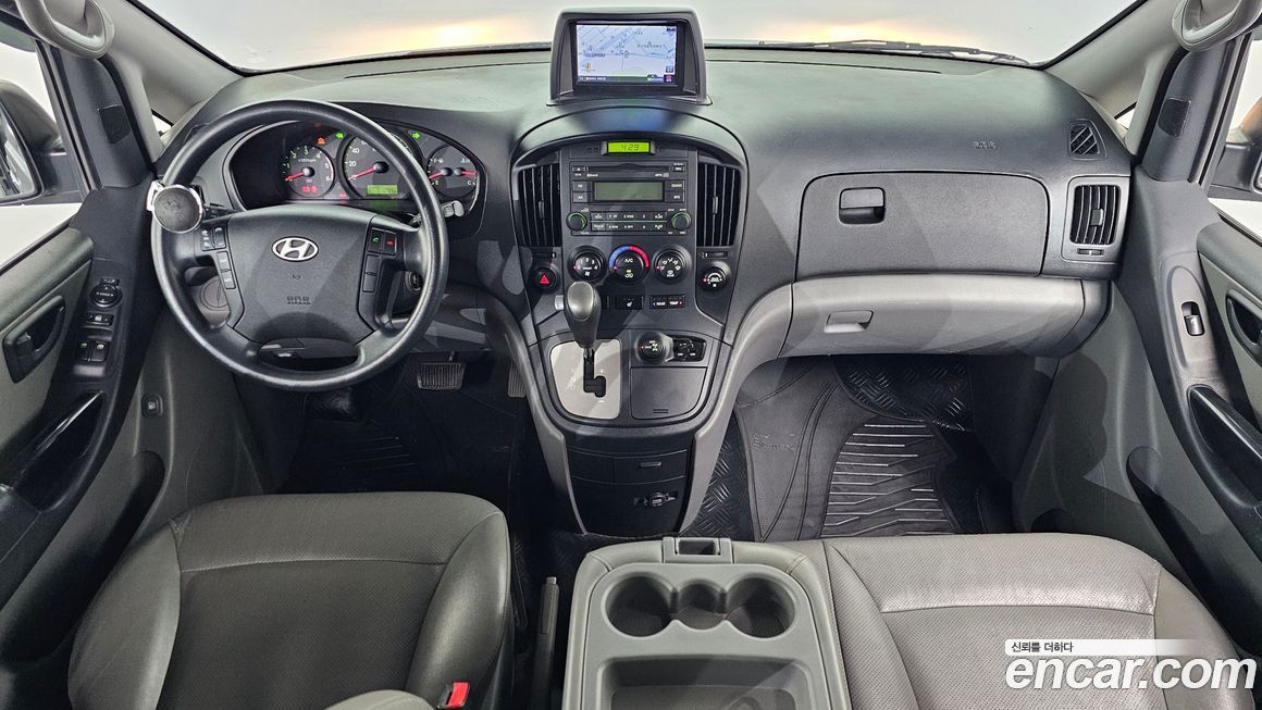 Hyundai Starex 2016