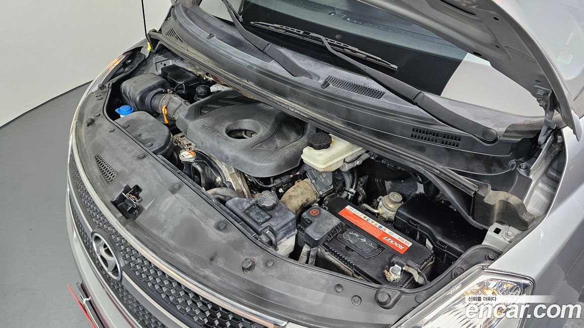 Hyundai Starex 2016