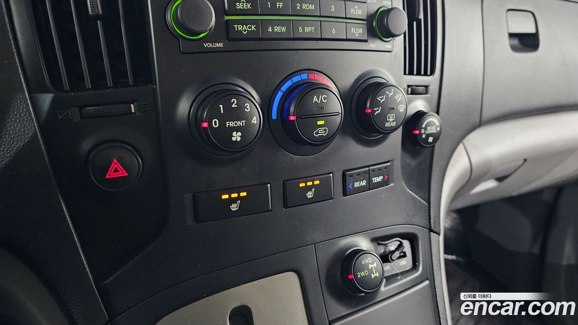 Hyundai Starex 2016