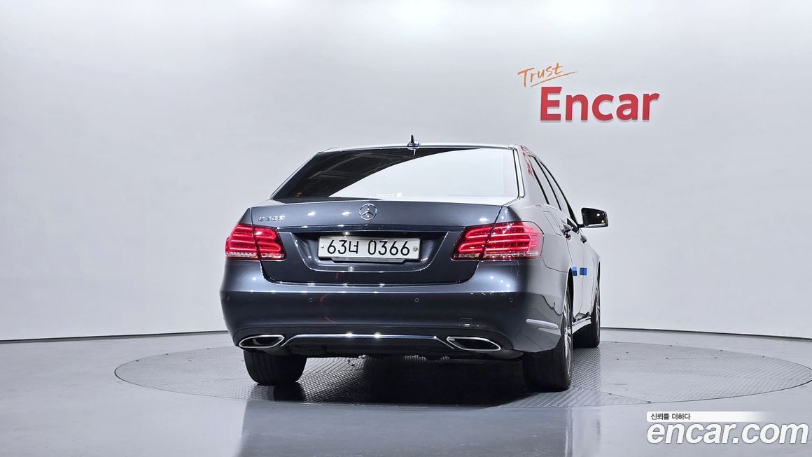 Mercedes-Benz E-Class 2016