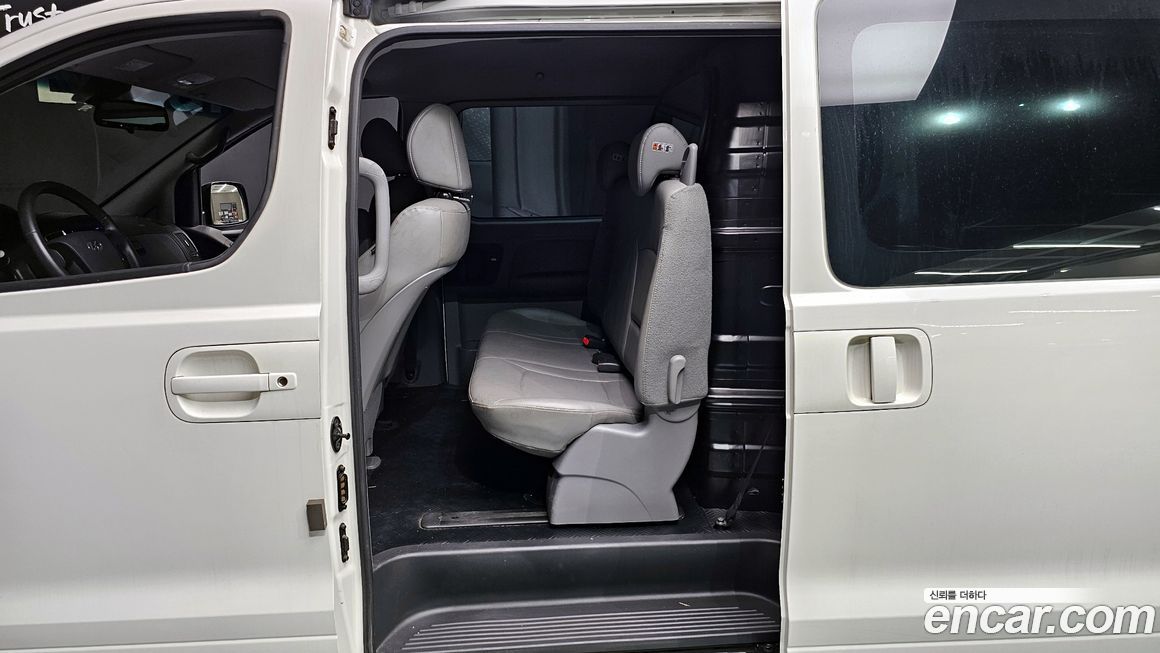 Hyundai Starex 2020