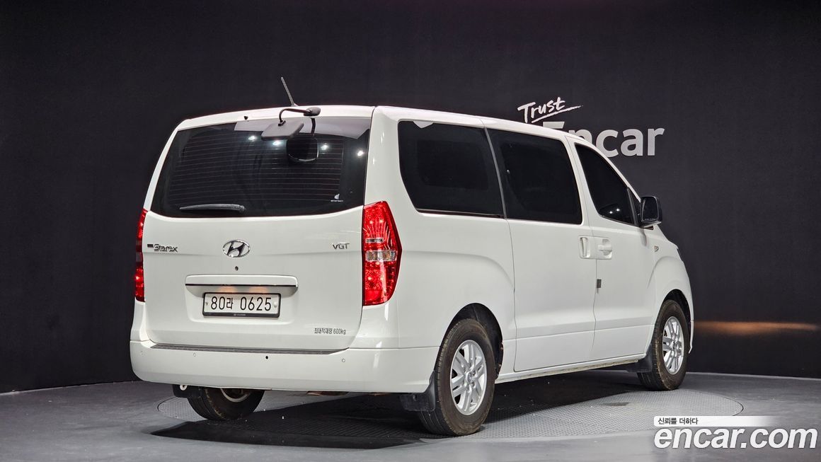 Hyundai Starex 2020
