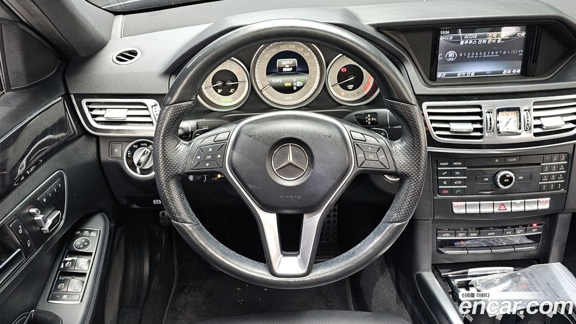 Mercedes-Benz E-Class 2016