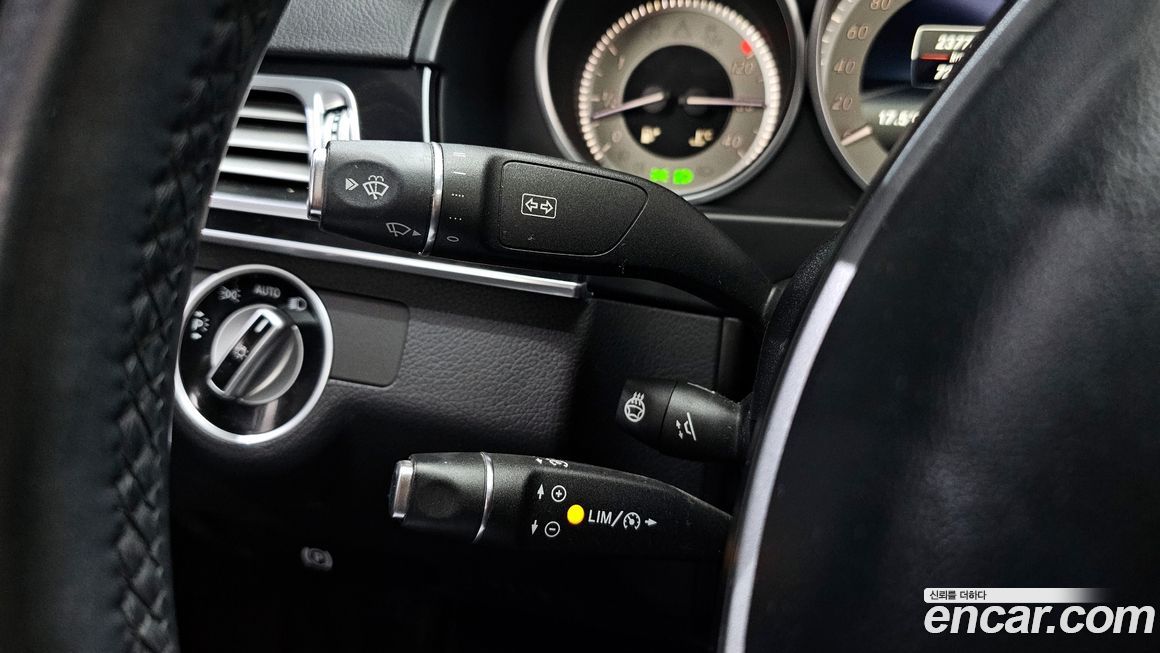 Mercedes-Benz E-Class 2016