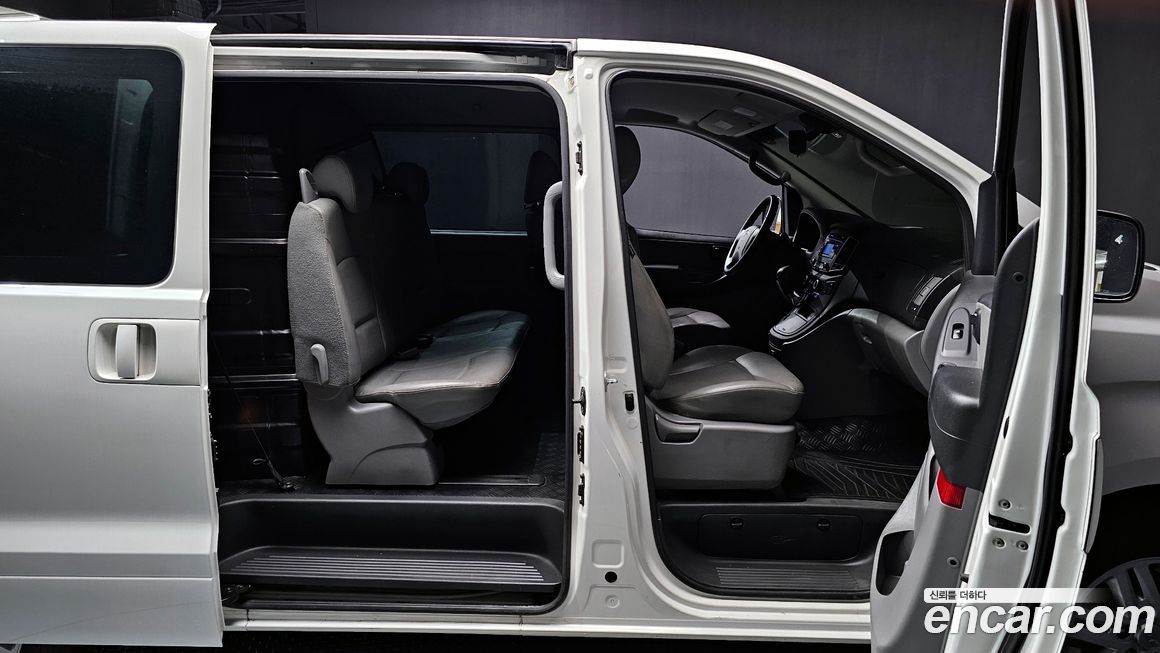 Hyundai Starex 2020