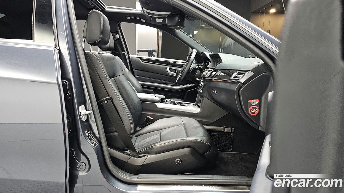 Mercedes-Benz E-Class 2016