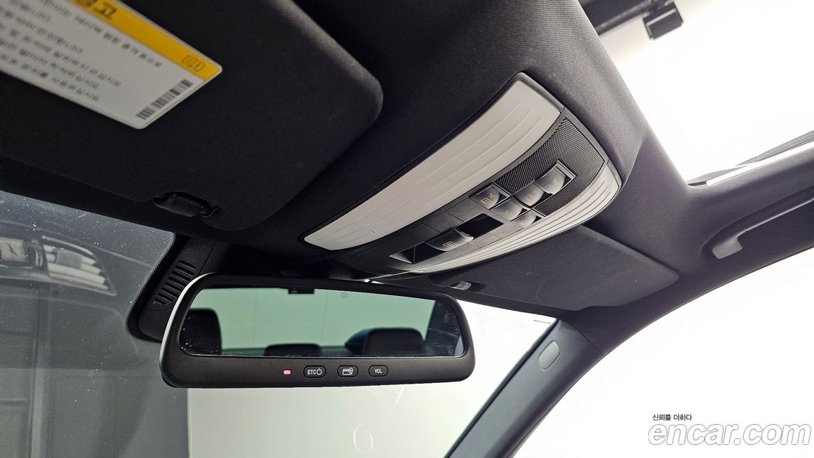 Mercedes-Benz E-Class 2016