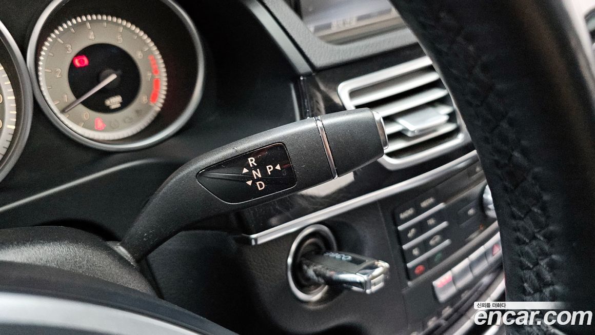 Mercedes-Benz E-Class 2016