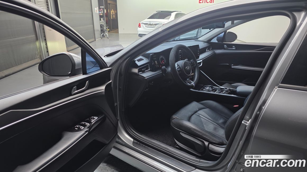 Kia K5 2020