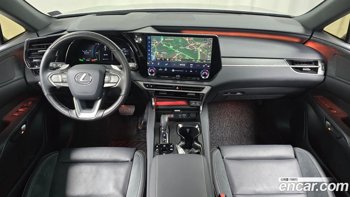 Lexus RX 2025