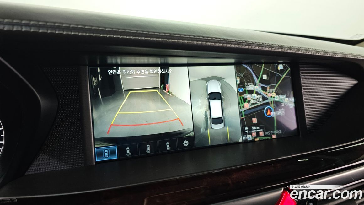 Genesis EQ900 2016