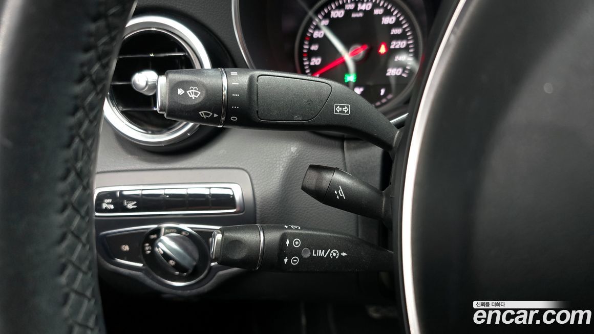 Mercedes-Benz C-Class 2015