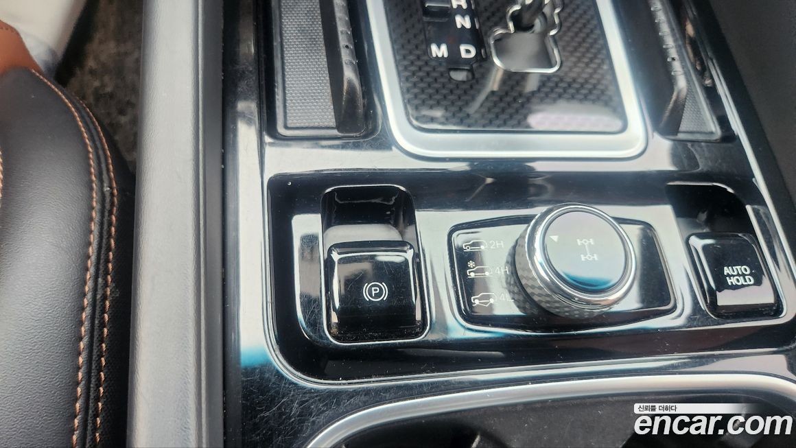 KG_Mobility_Ssangyong Rexton 2020