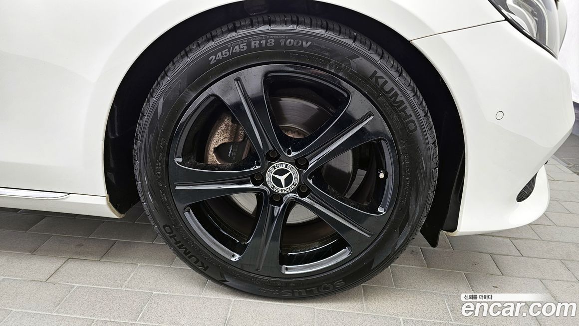 Mercedes-Benz E-Class 2018