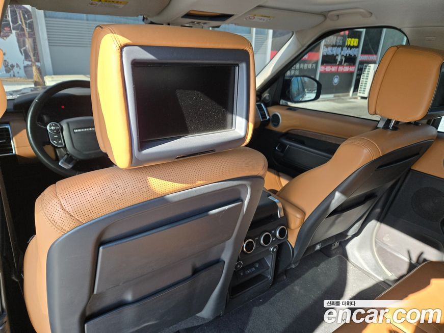 Land Rover Discovery 2018