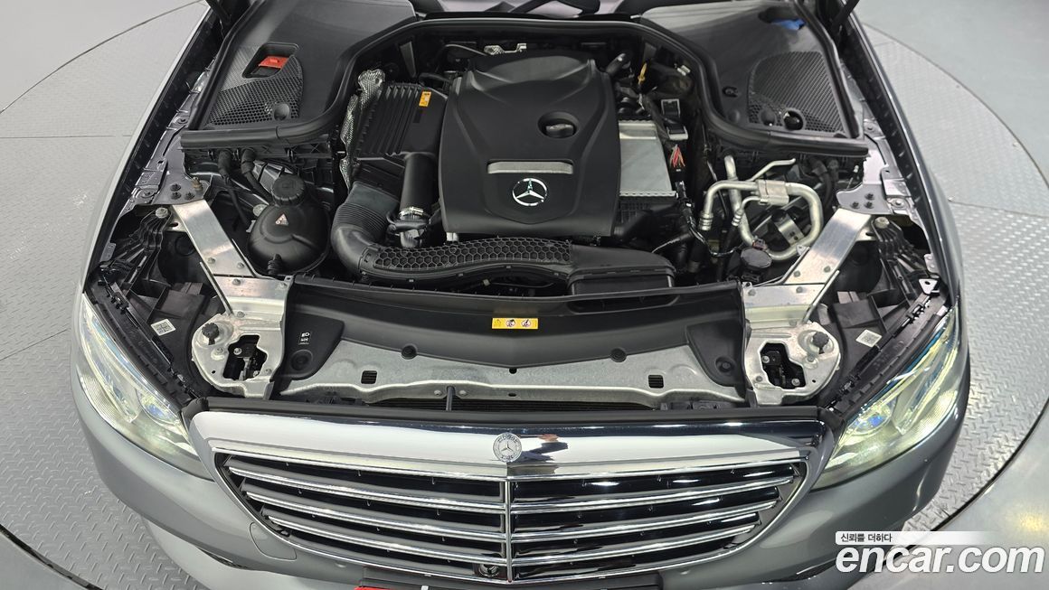 Mercedes-Benz E-Class 2017