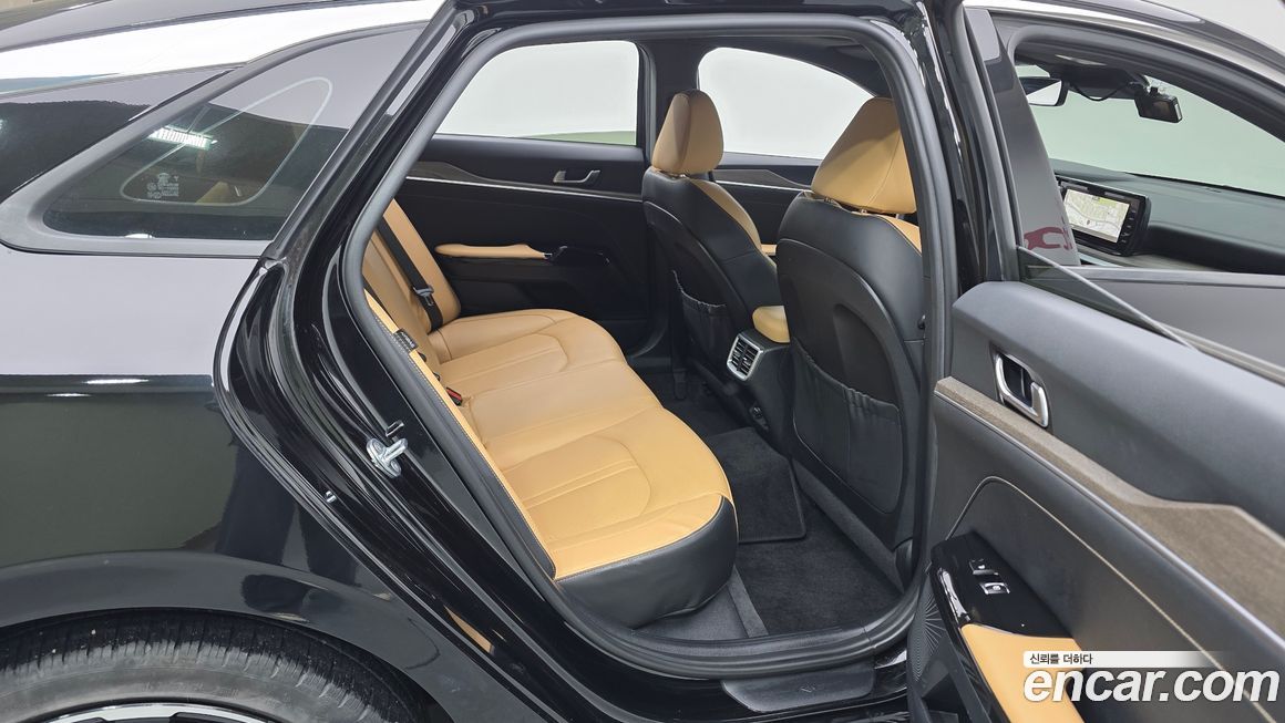 Kia K5 2021