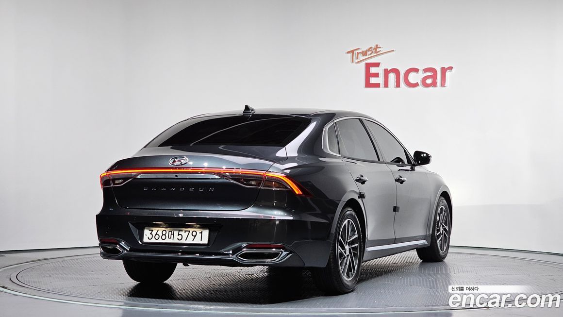 Hyundai Grandeur 2022