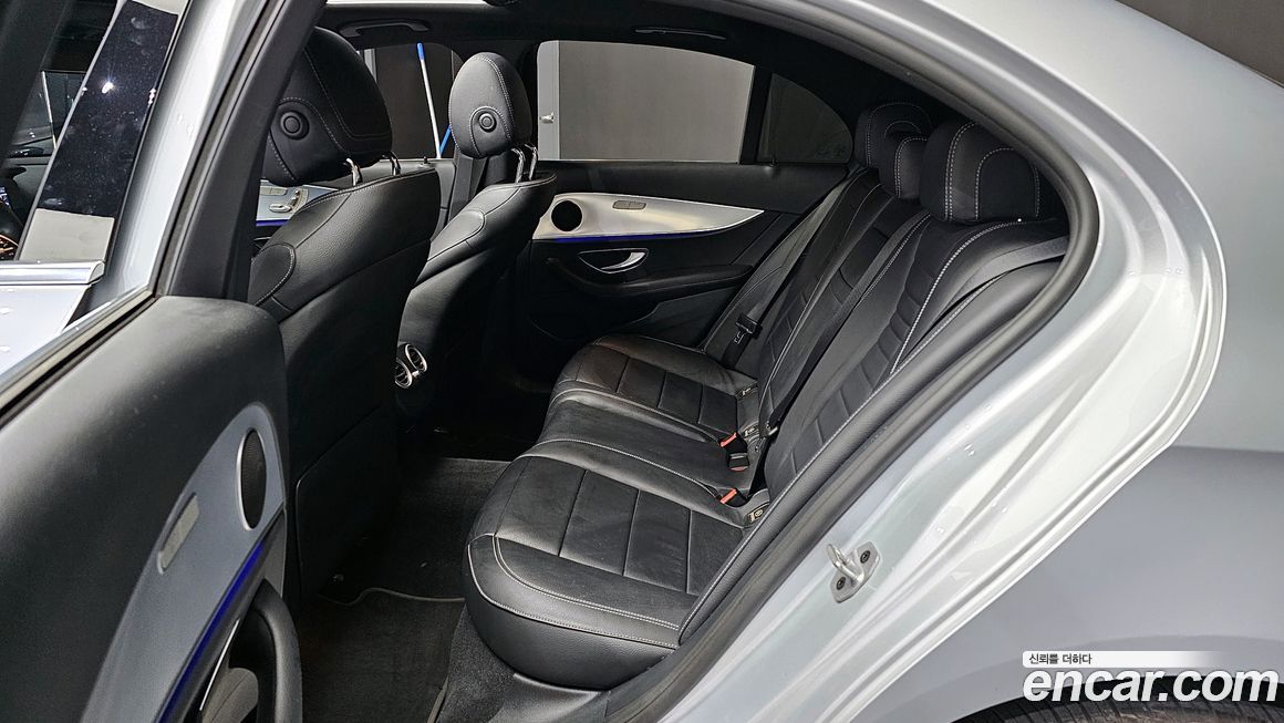 Mercedes-Benz E-Class 2020