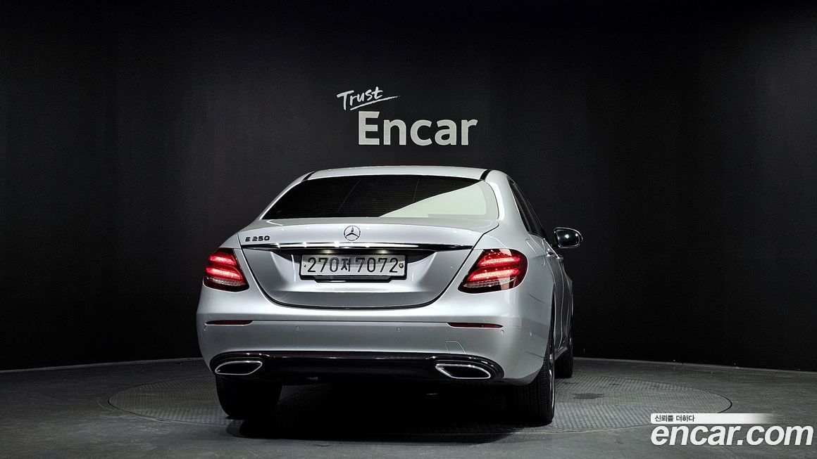 Mercedes-Benz E-Class 2020