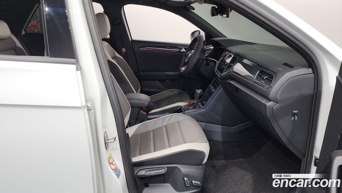 Volkswagen T-Roc 2021