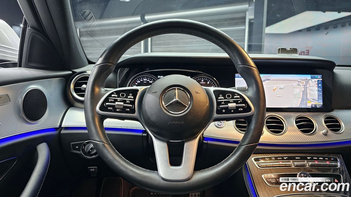 Mercedes-Benz E-Class 2020