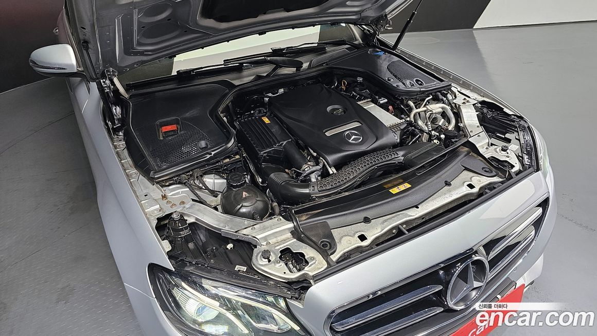 Mercedes-Benz E-Class 2020