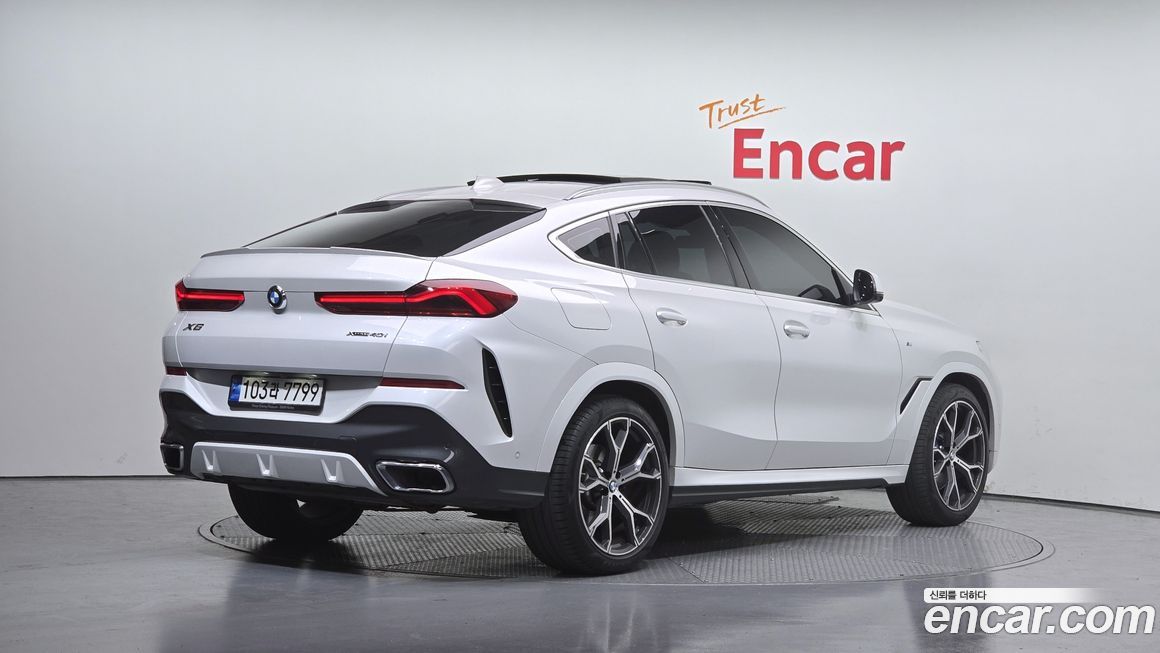 BMW X6 2022