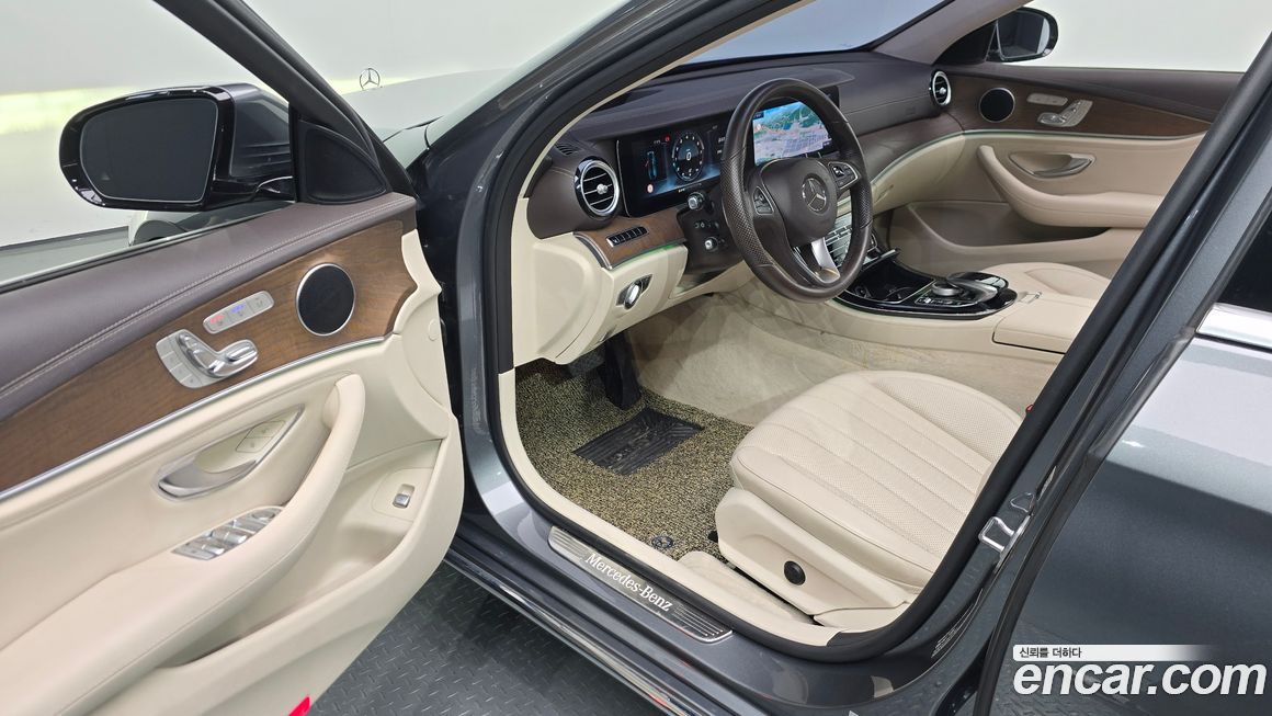 Mercedes-Benz E-Class 2017