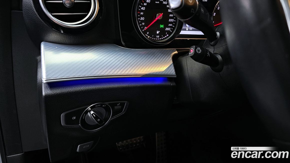 Mercedes-Benz E-Class 2020