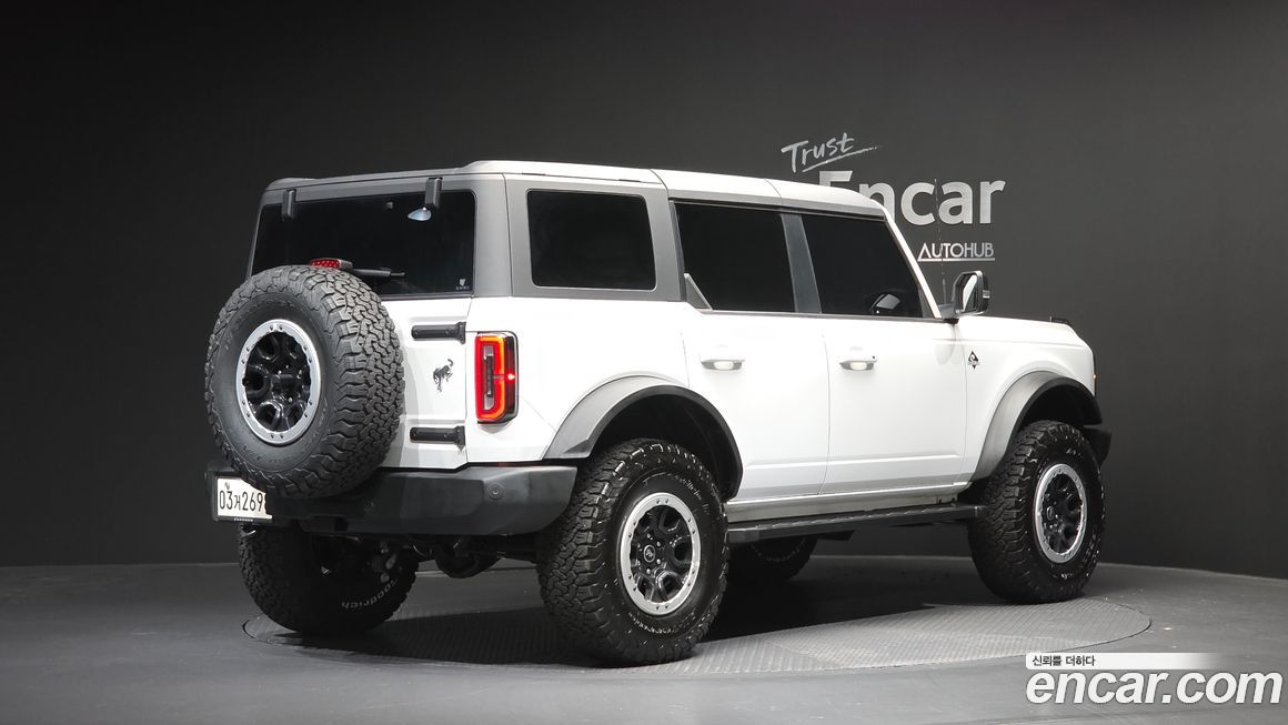 Ford Bronco 2024