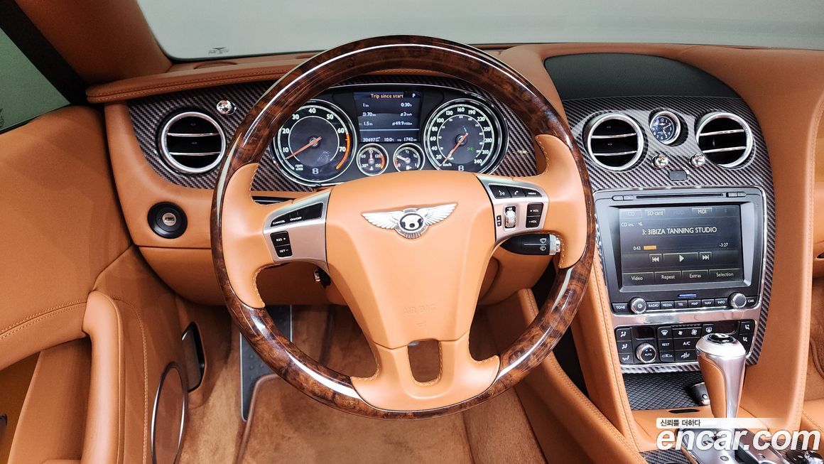 Bentley Continental 2014