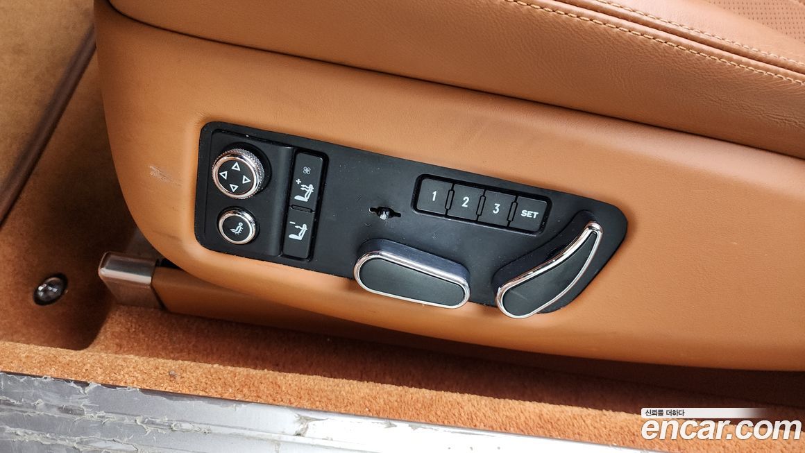 Bentley Continental 2014