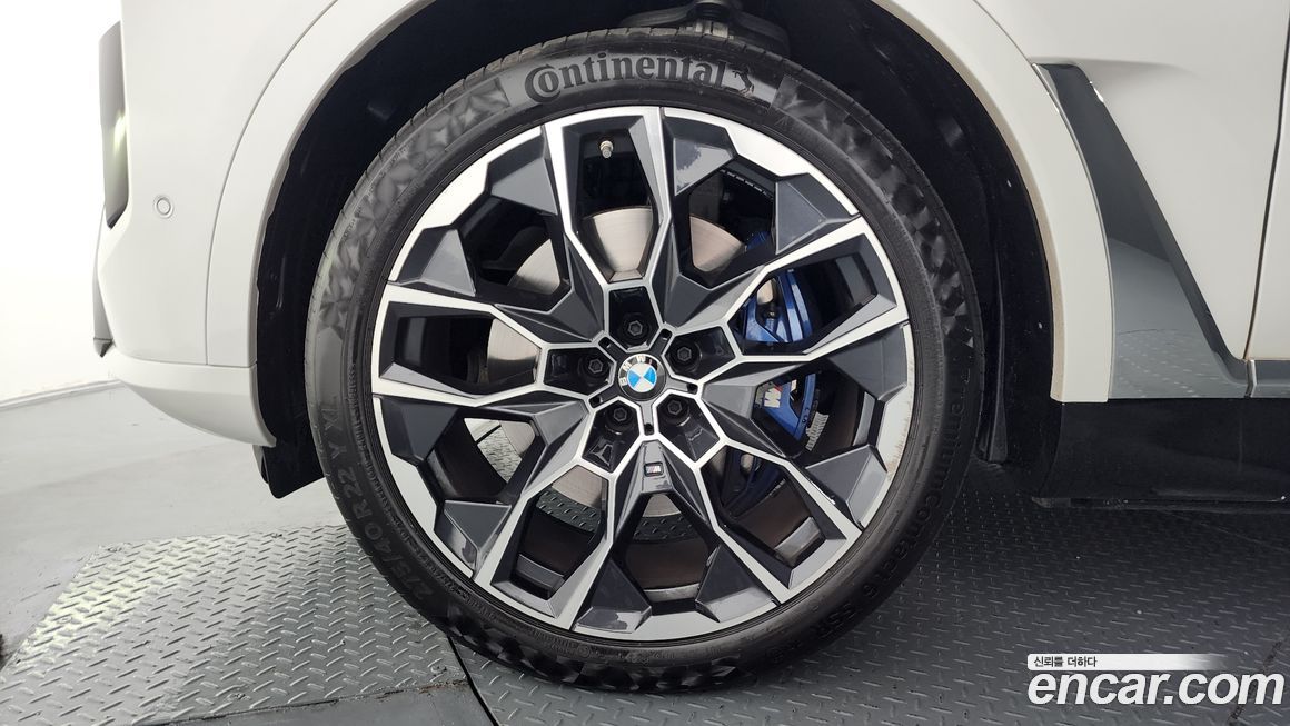 BMW X7 2024